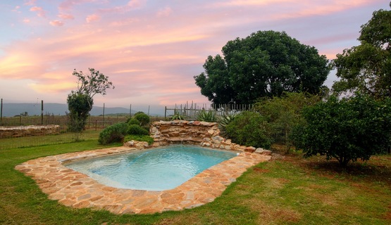 Kariega Volunteer Accommodation Pool_1730182029202